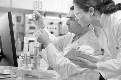 Healthcare & Laboratories